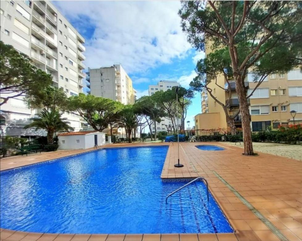 Apartamento Vacacional & Holiday ブラナス エクステリア 写真